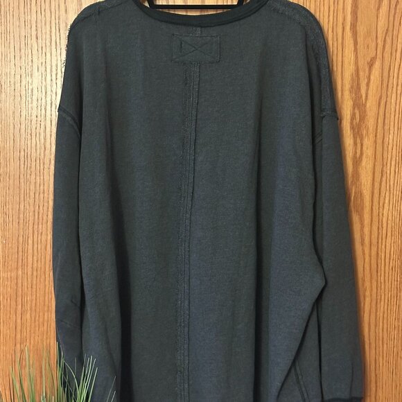 NWT Free people We the Free Venice V-neck Black size- LARGE - Picture 5 of 5